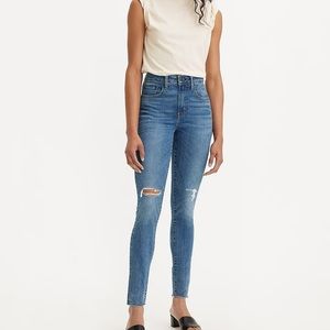 Levi 721 high rise skinny blue jeans